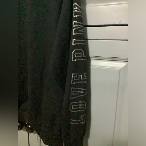 Pink Victoria Secret Sweatshirt XS With Silver Logo - Picture 4 of 5